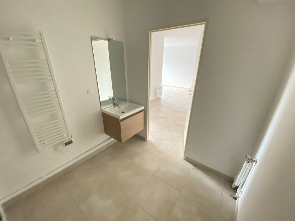 Appartement 3 pièces à Reims - photo 6