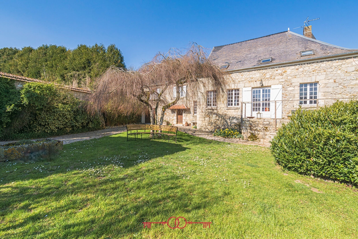 Maison 9 pièces à Coulonges cohan - photo 18
