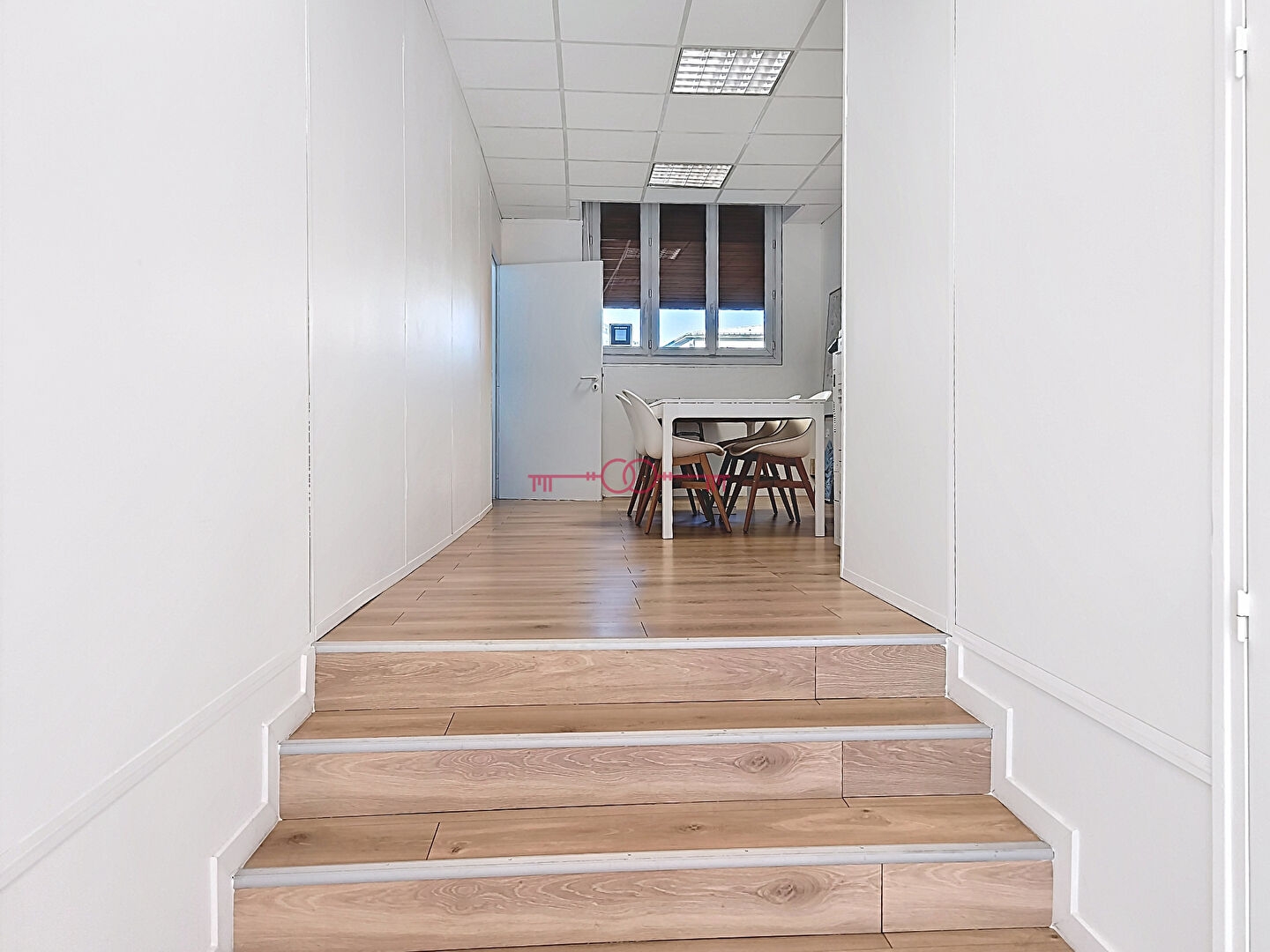 Local Commercial  pièces à Troyes - photo 10