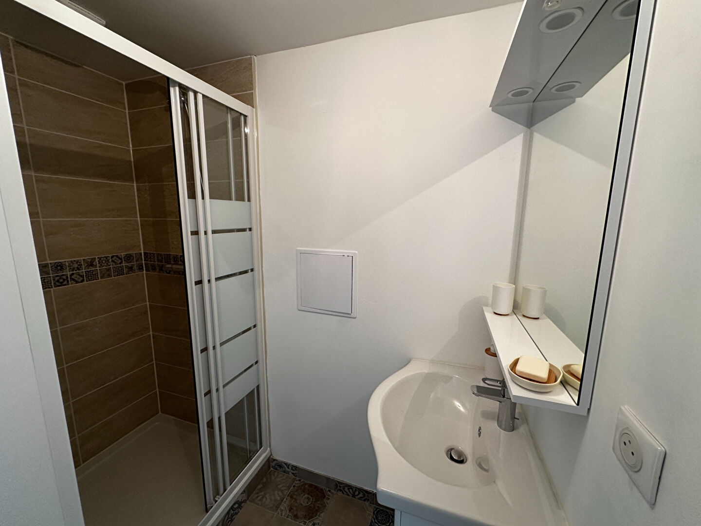 Appartement 1 pièces à Reims - photo 4