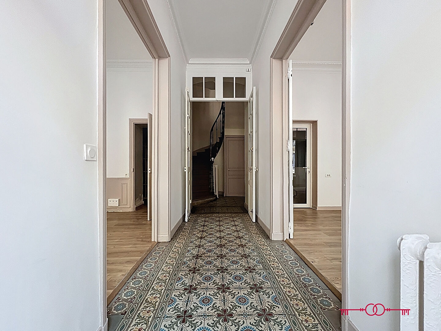 Immeuble 12 pièces à Reims - photo 2