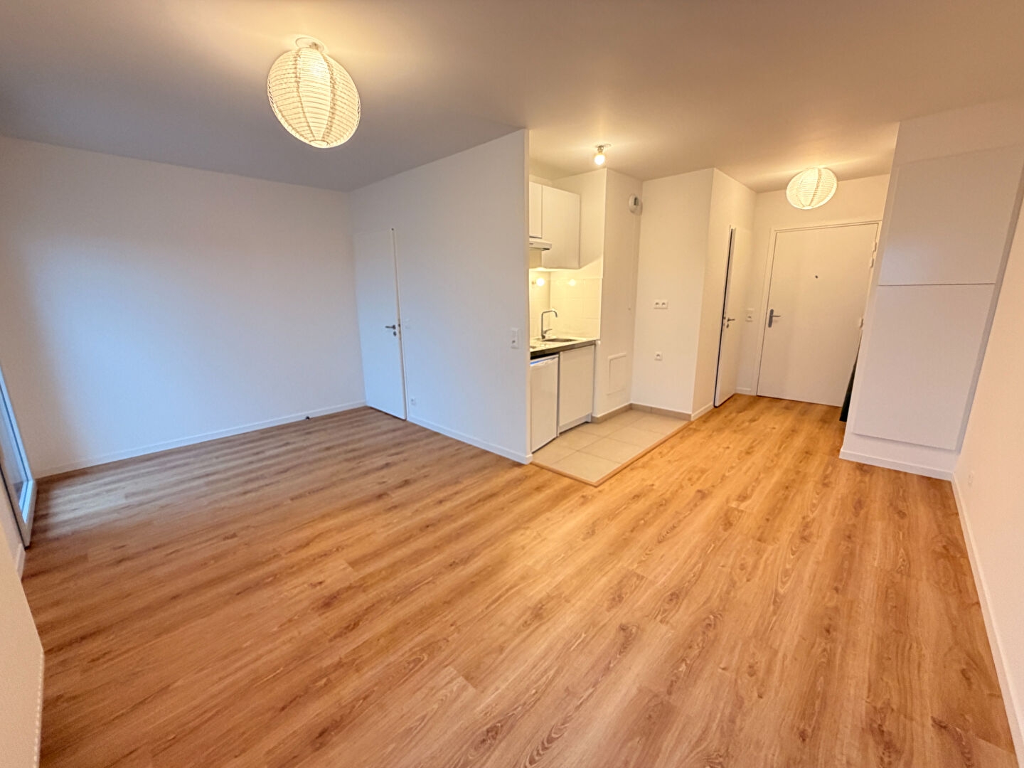 Appartement 1 pièces à Reims - photo 2