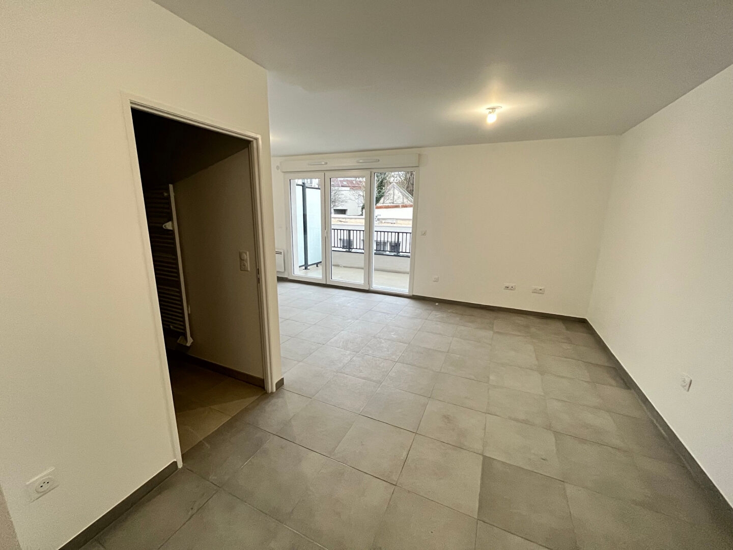 Appartement 1 pièces à Reims - photo 2
