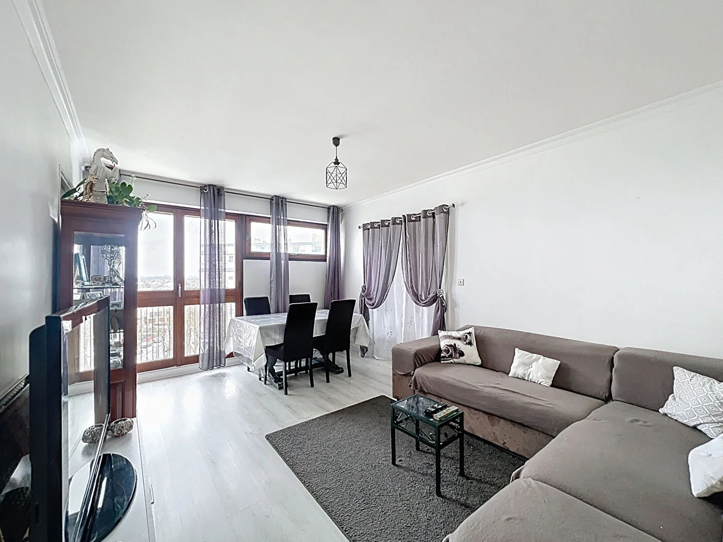 Appartement 3 pièces à Chalons en champagne - photo 