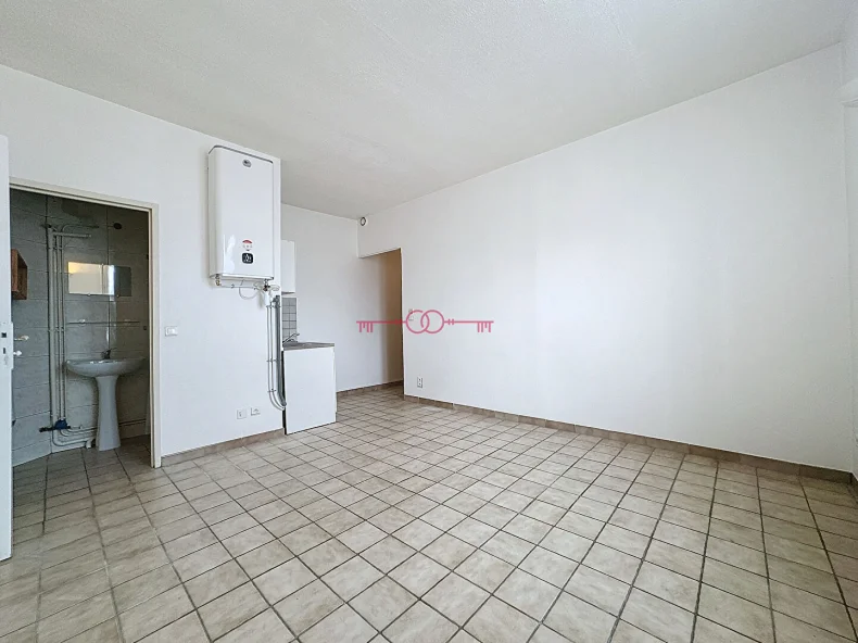 Appartement 1 pièces à Reims - photo 1
