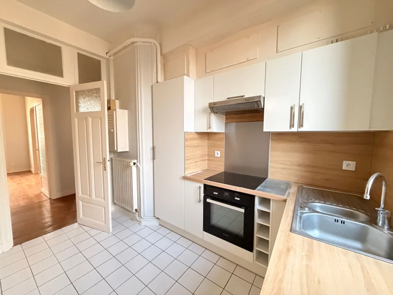 Appartement 3 pièces à Reims - photo 4