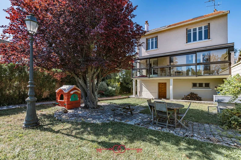 Maison 7 pièces à Reims - photo 1 