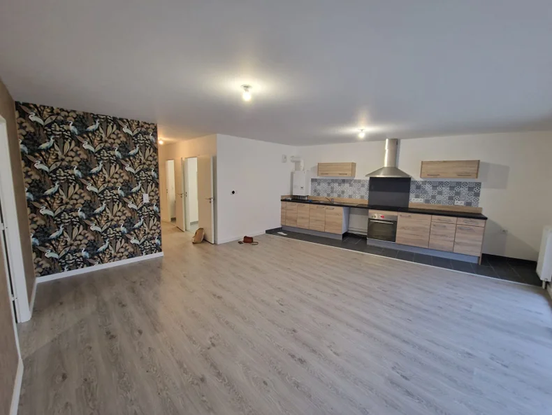 Appartement 4 pièces à Reims - photo 1