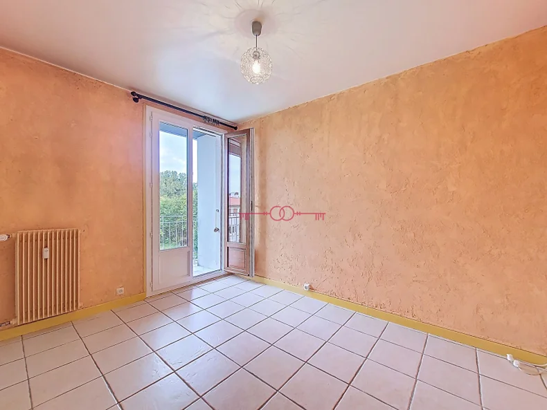 Appartement 3 pièces à Tinqueux - photo 2