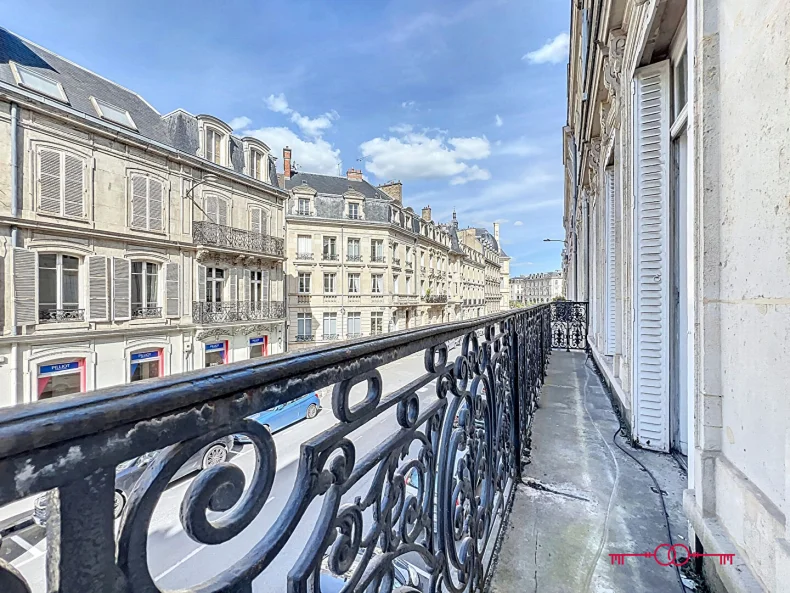 Immeuble 12 pièces à Reims - photo 4