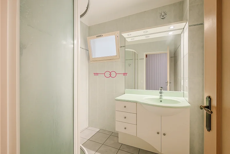 Appartement 4 pièces à Reims - photo 2
