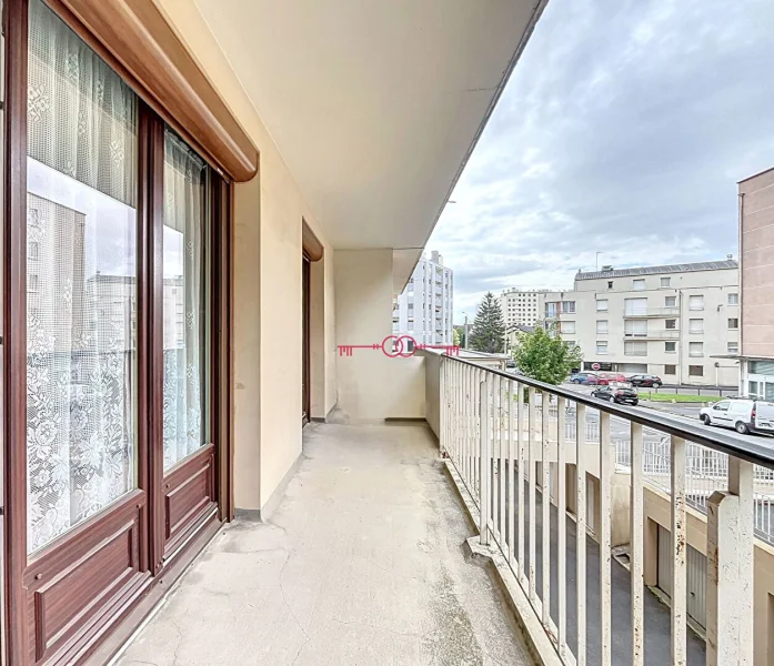 Appartement 4 pièces à Reims - photo 4