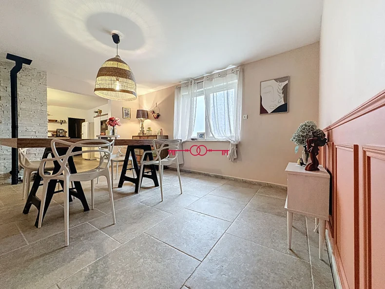 Maison 6 pièces à Chamery - photo 1