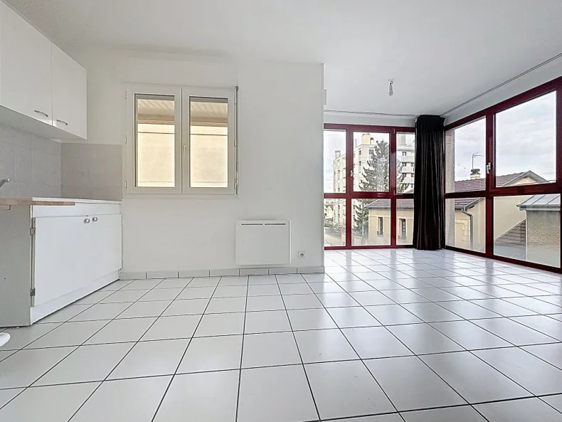 Appartement 1 pièces à Reims - photo 4