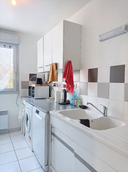 Appartement 3 pièces à Chalons en champagne - photo 3