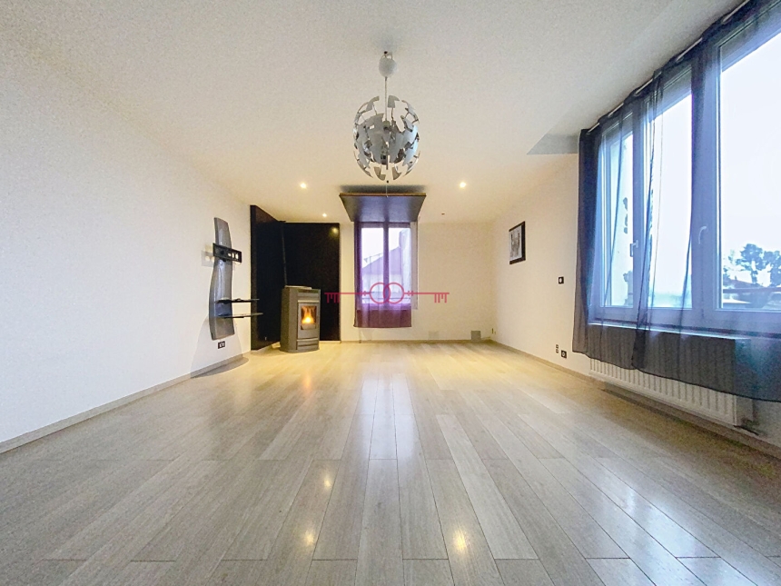 Maison 6 pièces à Sainte menehould - photo 1