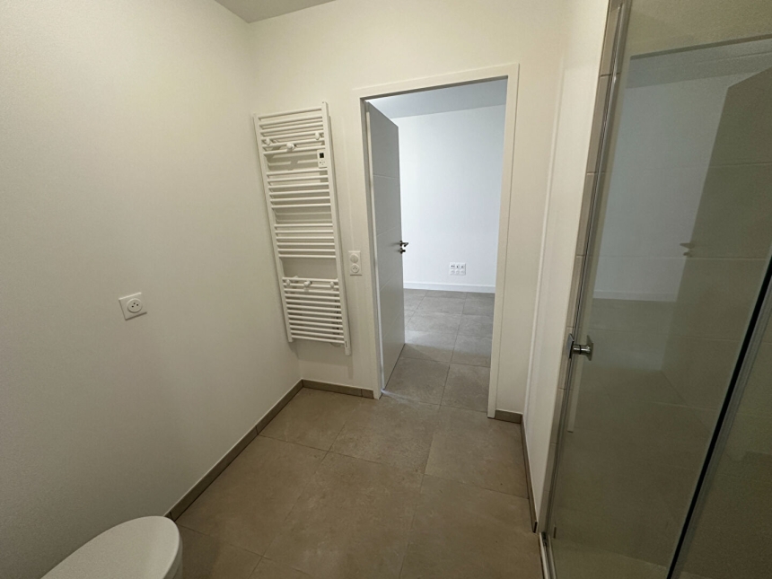 Appartement 1 pièces à Reims - photo 4