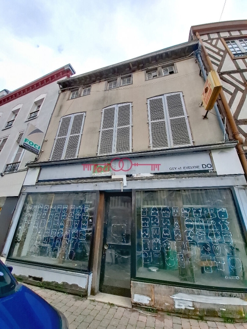 Immeuble  pièces à Chalons en champagne - photo 