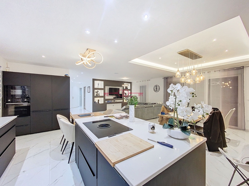 Maison 6 pièces à Verrieres - photo 