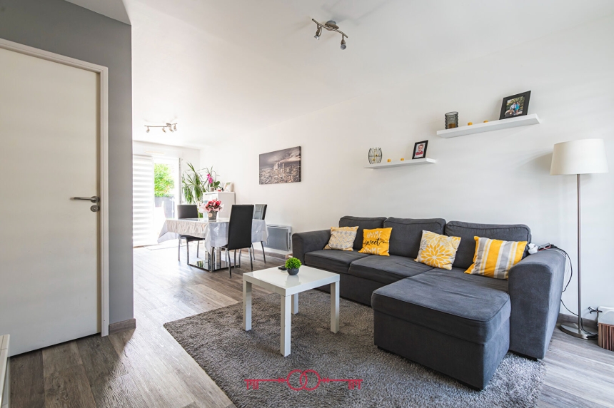 Maison 4 pièces à Reims - photo 1