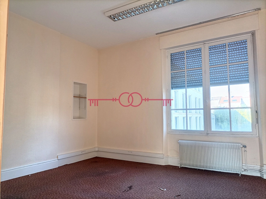 Immeuble  pièces à Chalons en champagne - photo 3