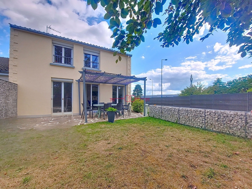 Maison 7 pièces à Tinqueux - photo 1