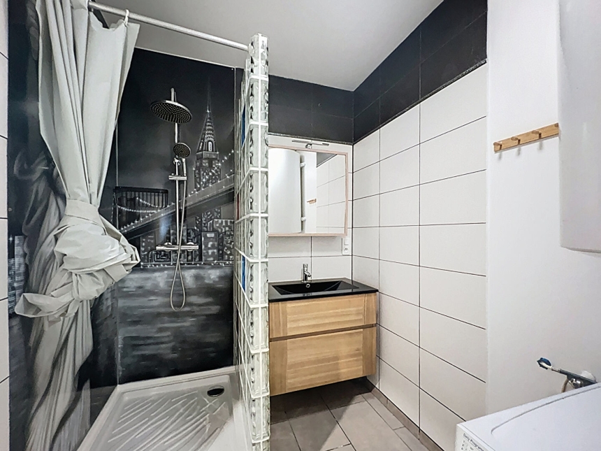 Appartement 4 pièces à Chalons en champagne - photo 4