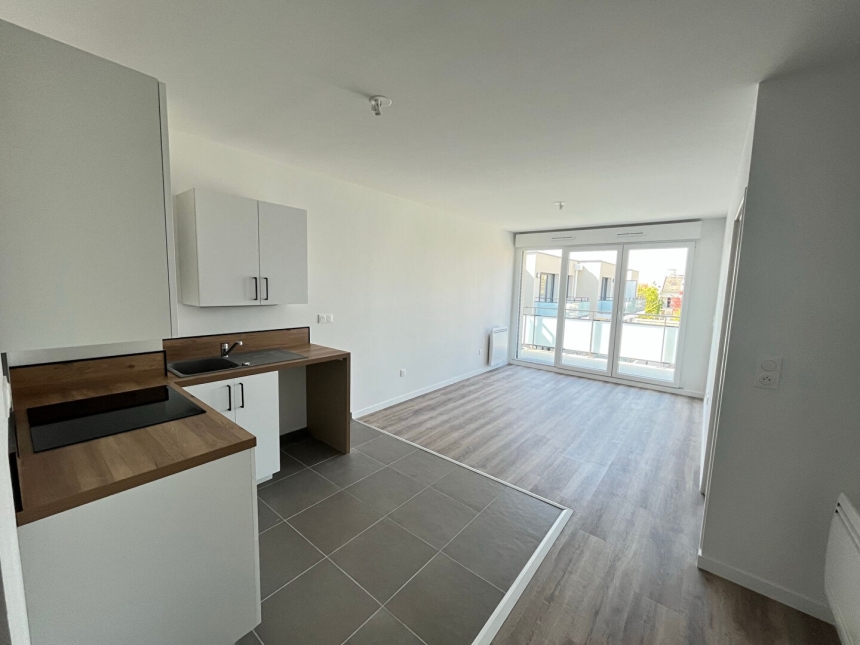 Appartement 3 pièces à Reims - photo 2