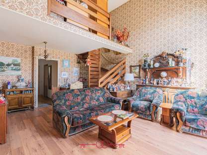 À VENDRE EN EXCLUSIVITÉ - À ÉPERNAY - APPARTEMENT DUPLEX DE TYPE 4 - photo 2