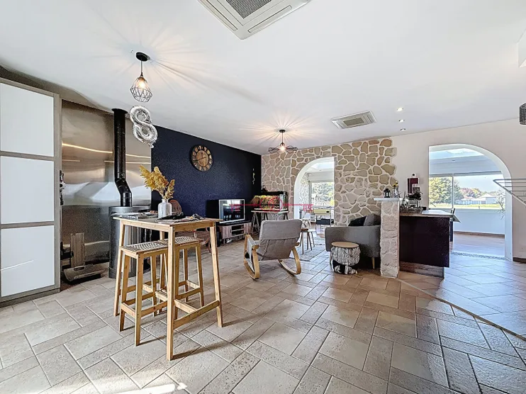 Maison à Livry louvercy