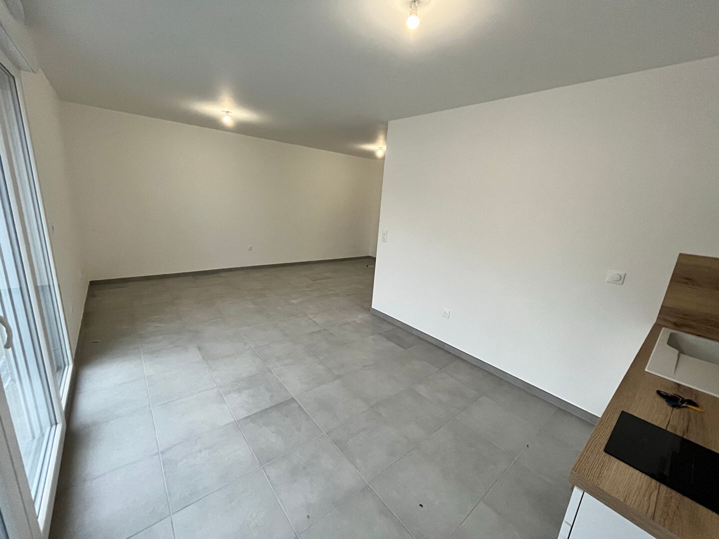 Appartement 1 pièces à Reims - photo 3