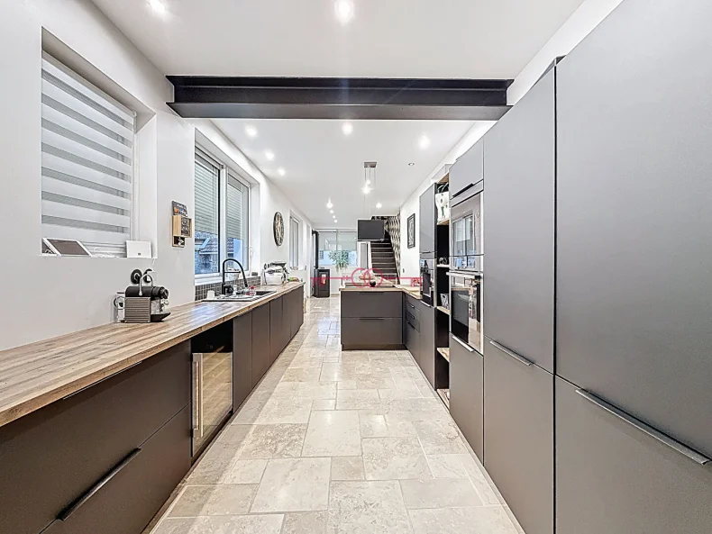 Maison 9 pièces à Sainte menehould - photo 1