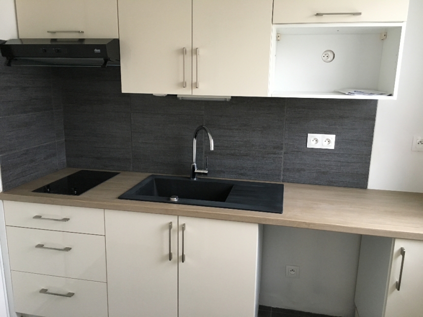 Appartement 1 pièces à Reims - photo 2