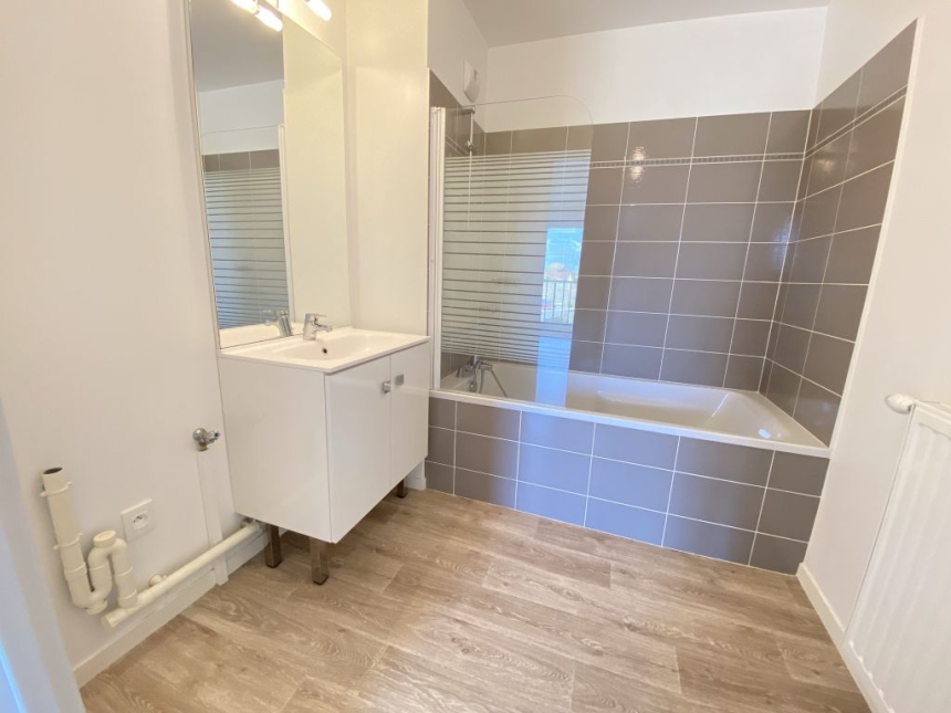 Appartement 2 pièces à Bezannes - photo 4